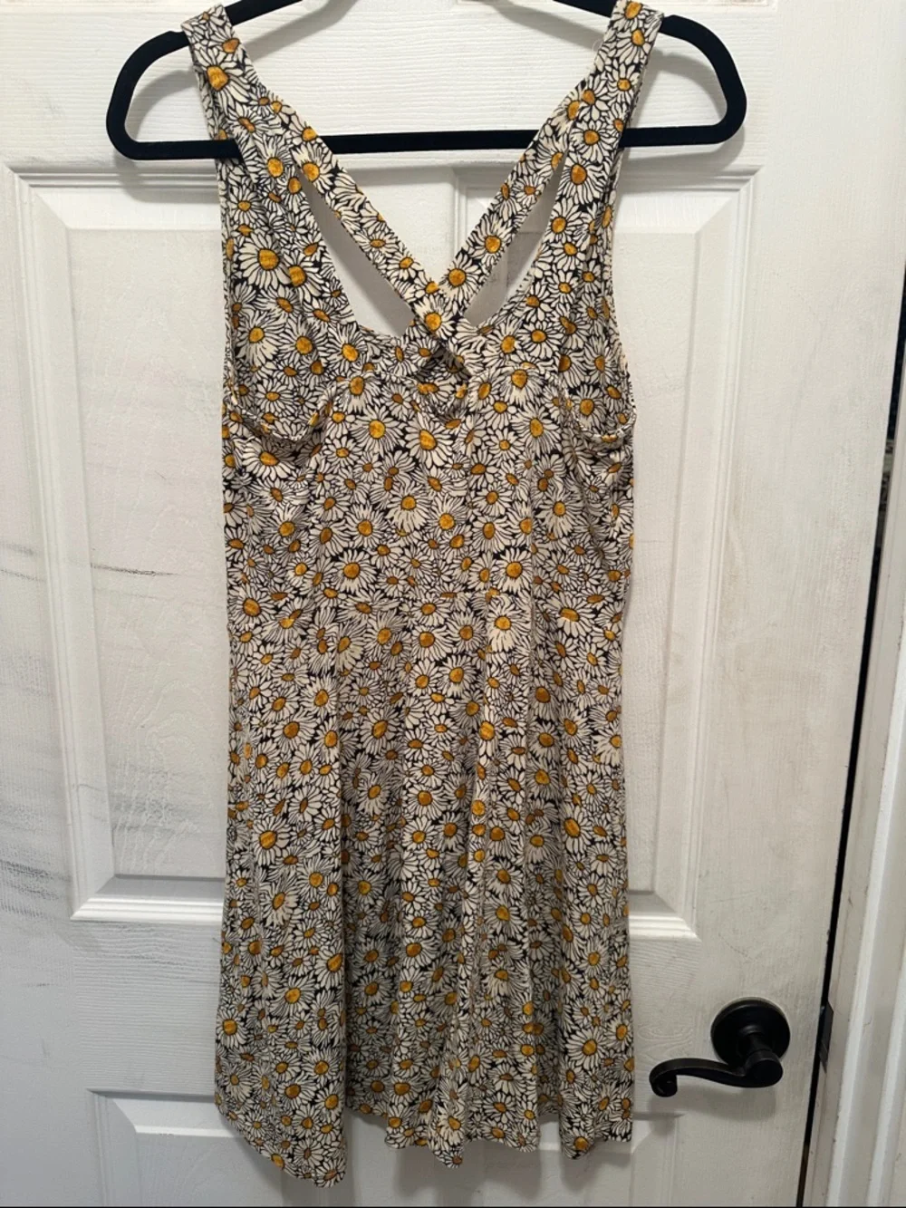 Floral Daisy Strappy Sundress in White and Yellow Knit. - Picture 3 of 3